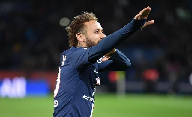 包含马赛客场稳住不败纪录，积分保持的词条