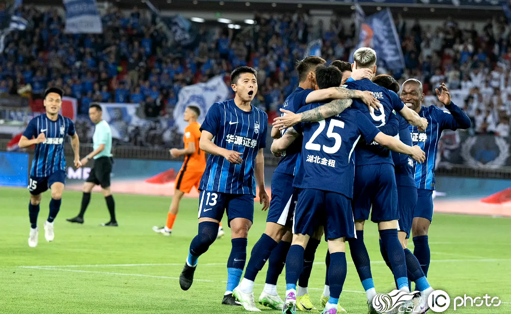 雷火电竞入驻-包含客场失利：武汉三镇不敌北京人和，客场连败的词条