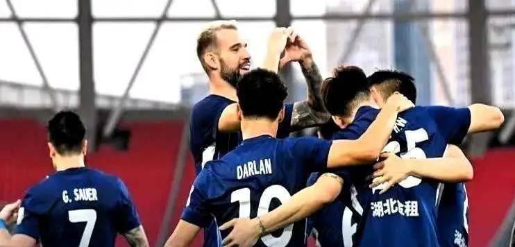 包含客场失利:武汉三镇不敌北京人和,客场连败的词条 包含客场失利:武汉三镇不敌北京人和,客场连败的词条