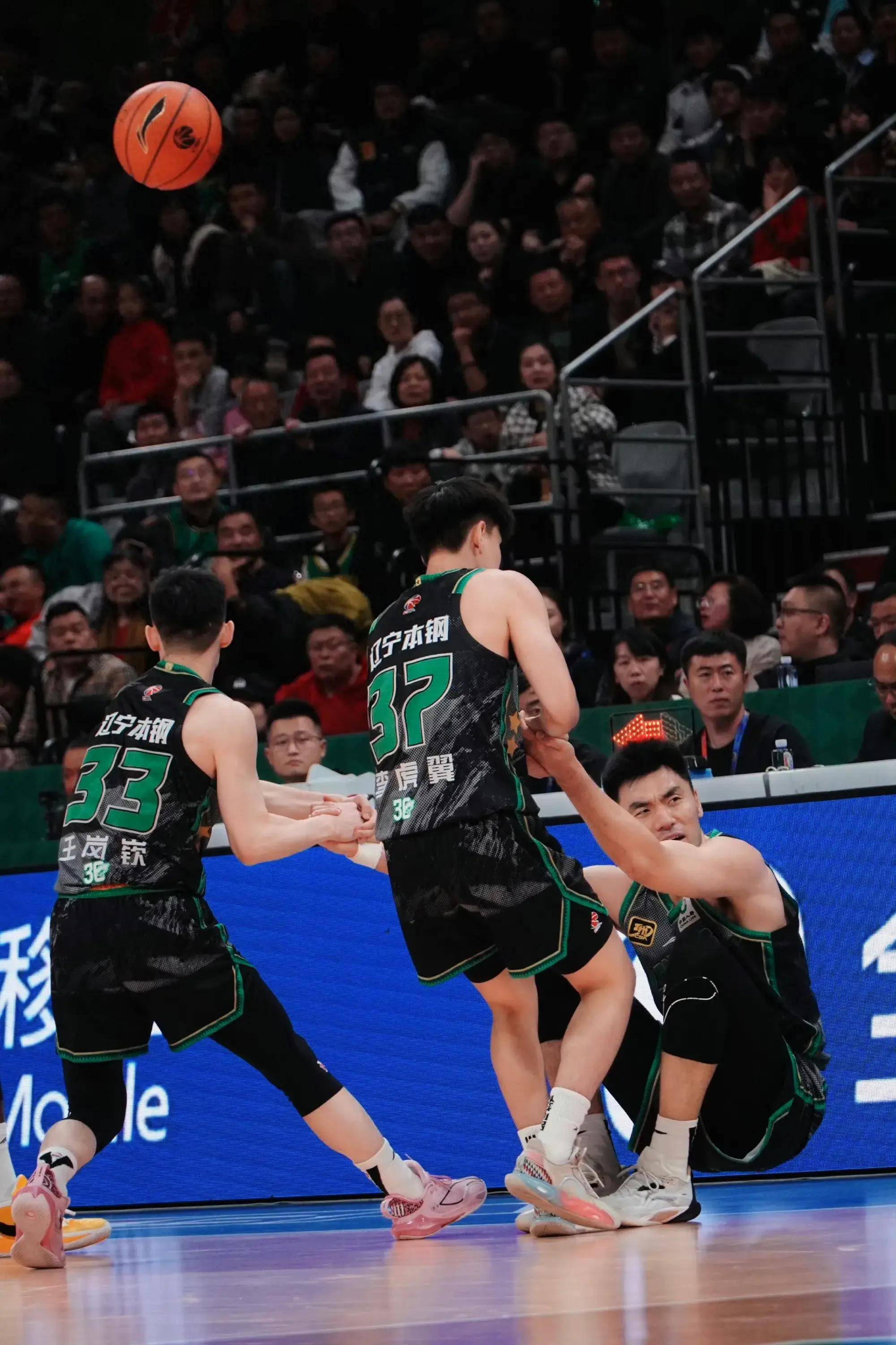 辽宁男篮主场大捷，晋级全运会决赛