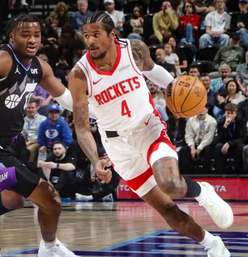 爵士队反宰火箭,詹姆斯盼奇迹绝地反击! 爵士队反宰火箭,詹姆斯盼奇迹绝地反击!