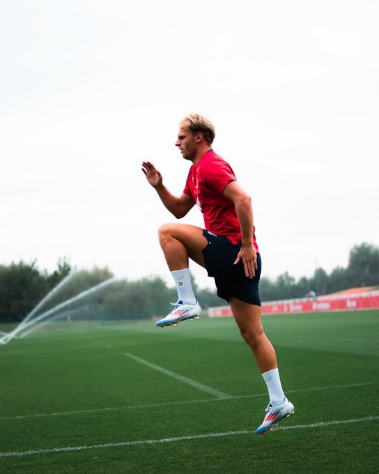 里尔队新援首次亮相，表现让人惊艳