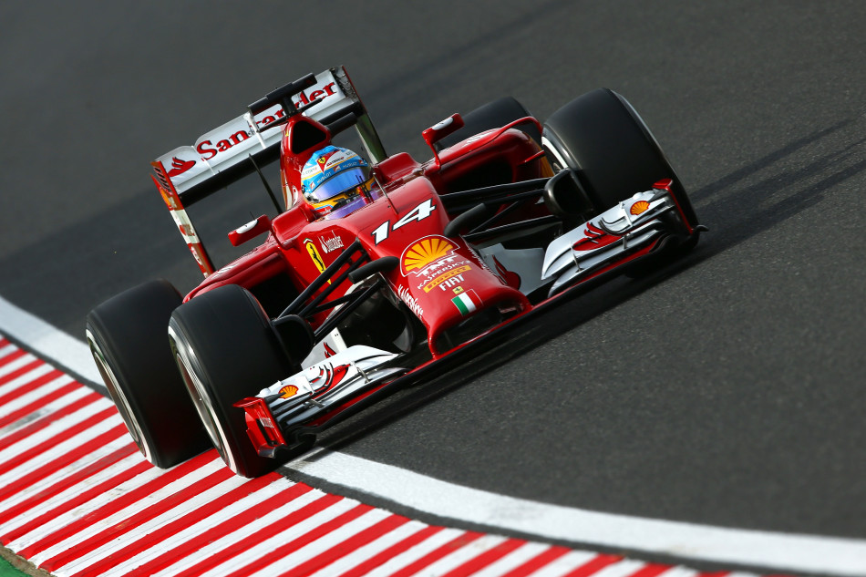 法拉利鏖战索伯车队,阿隆索高光表现 法拉利鏖战索伯车队,阿隆索高光表现