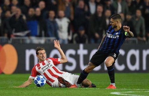 阿贾克斯客场击败特温特,豪取连胜 阿贾克斯客场击败特温特,豪取连胜