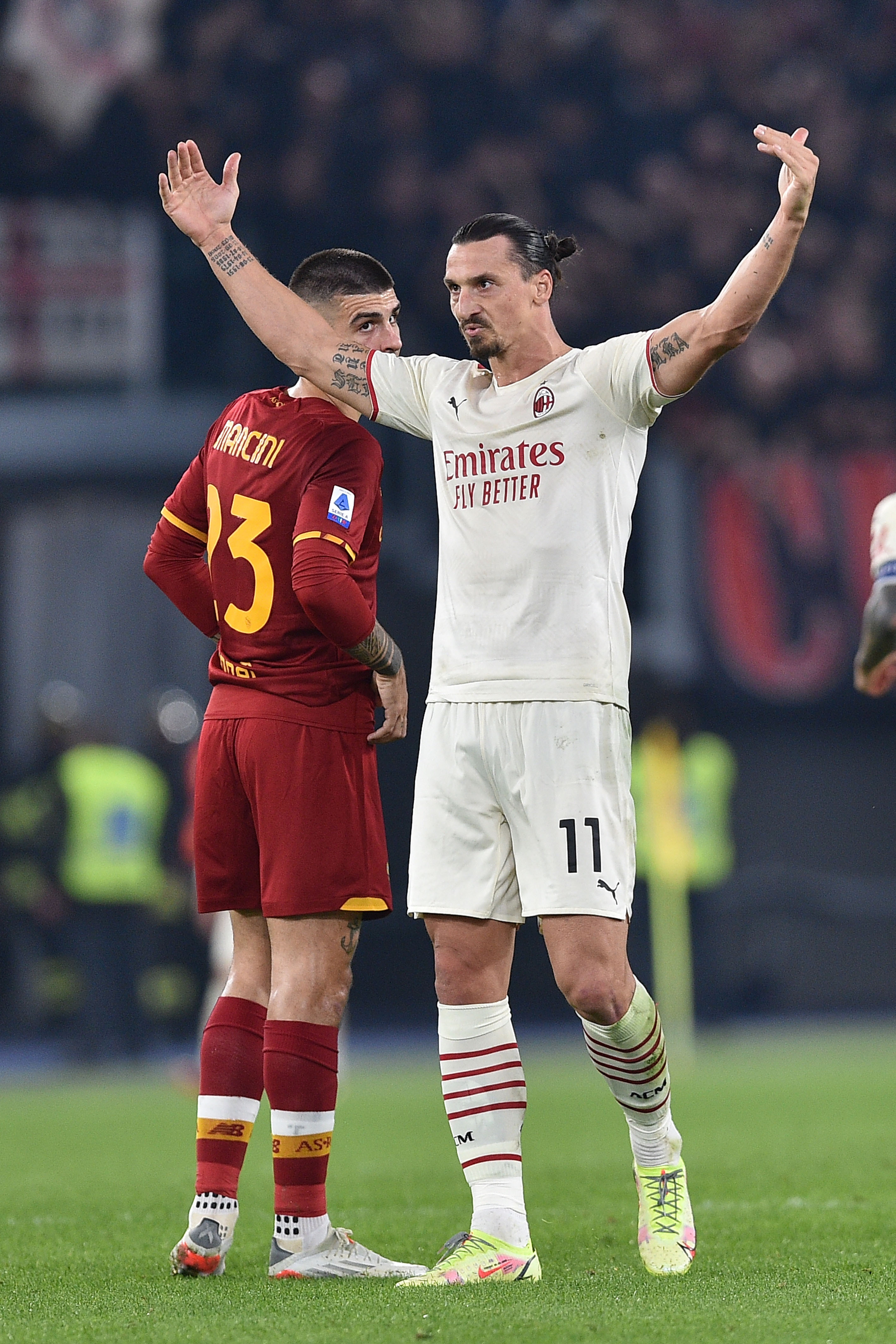 巴萨逆转曼联，伊布高光表现