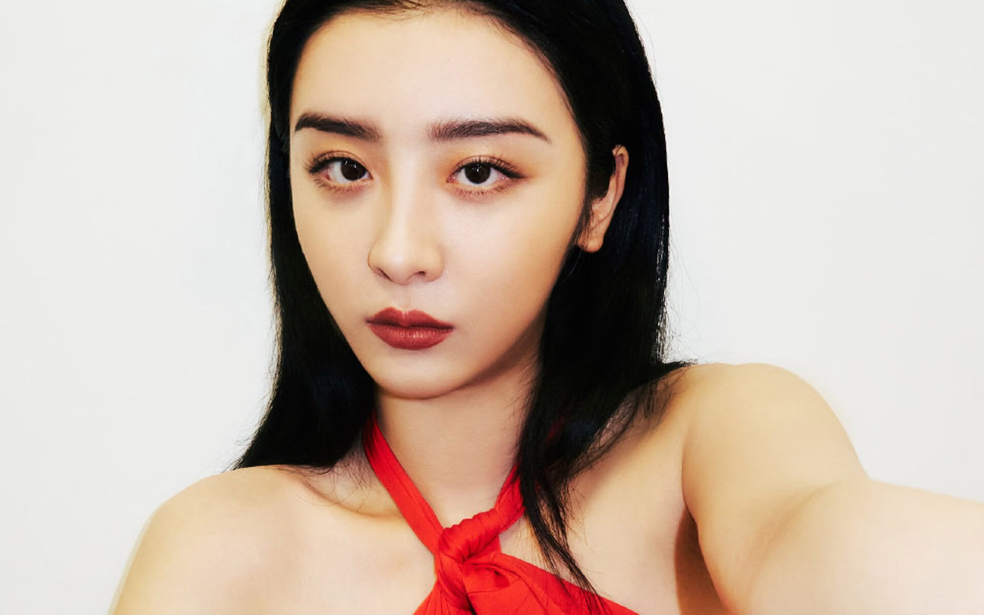 雷火电竞网址-烈日灼心！太阳提前终结悬念，尼克斯黯然退场，戈贝尔化身关键先生定乾坤