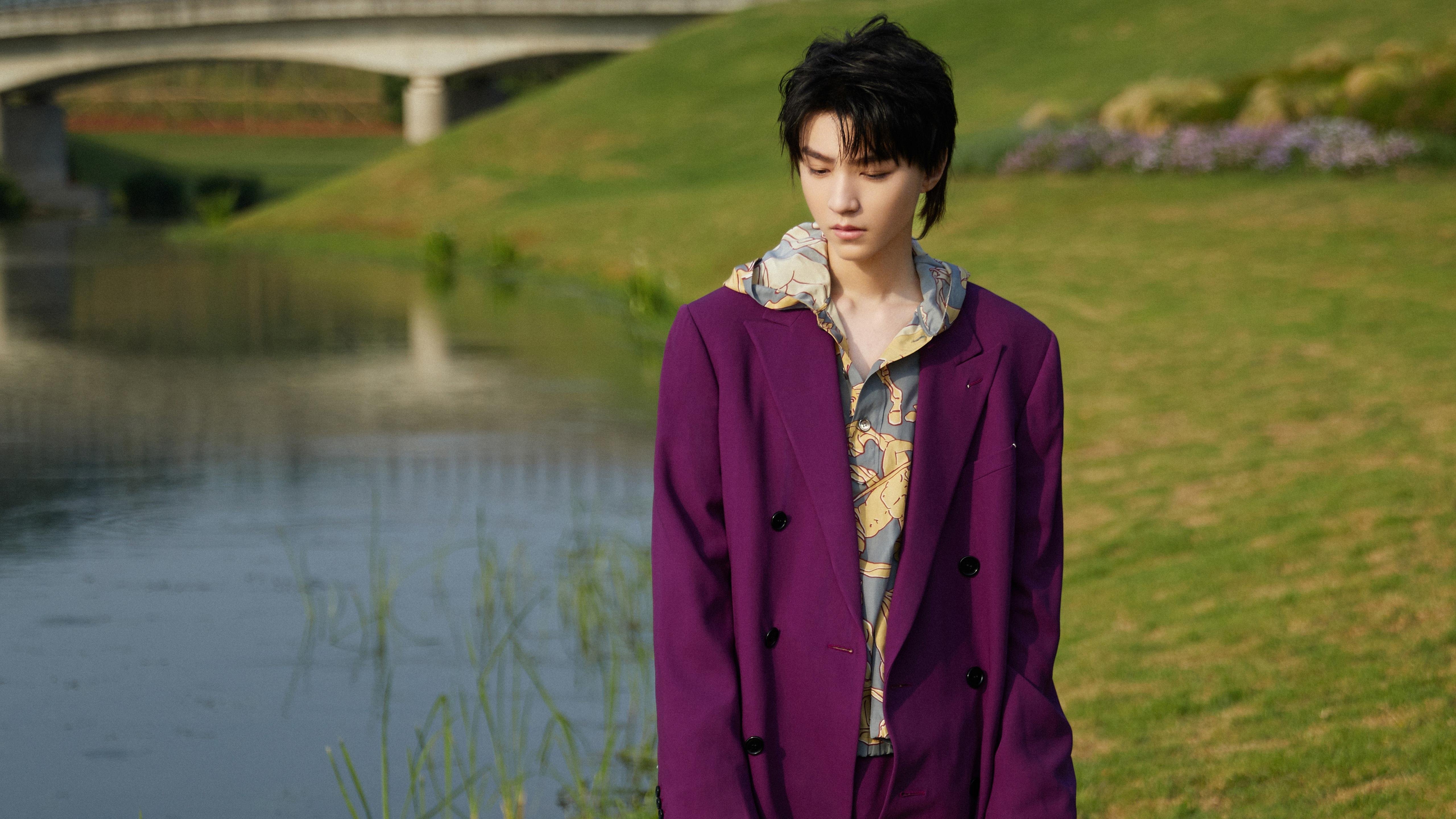 雷火电竞入驻-命运错位之夜，当曼城与利物浦的硝烟笼罩德甲争冠战